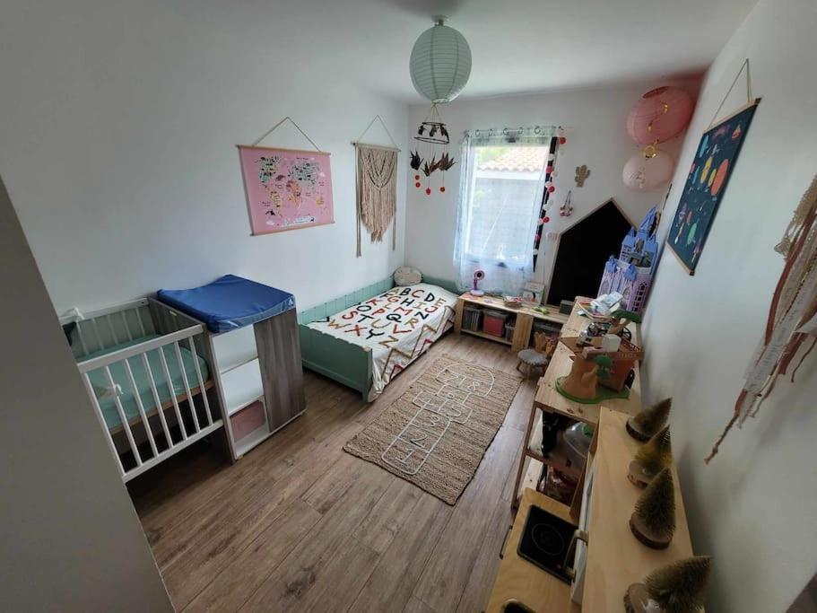 Maison Individuelle Cloturee Βίλα Coutras Εξωτερικό φωτογραφία